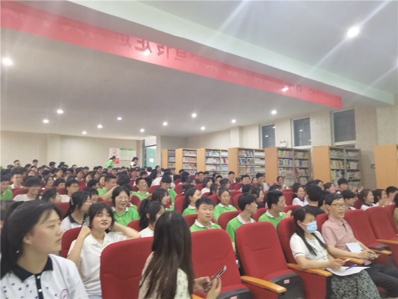 高一年級組新團(tuán)員團(tuán)建活動